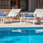 Maria\'S Luxurious Villa In Koskinou